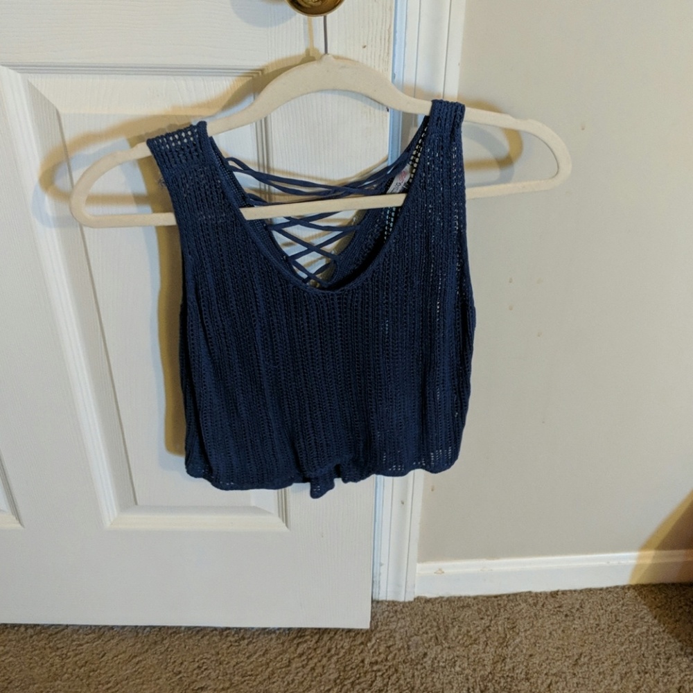 Crop top